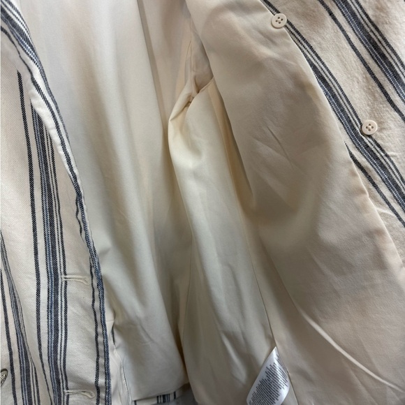 Lauren Ralph Lauren Size 8P Twill Linen Blend Striped Blazer Crest Buttons - Picture 9 of 10